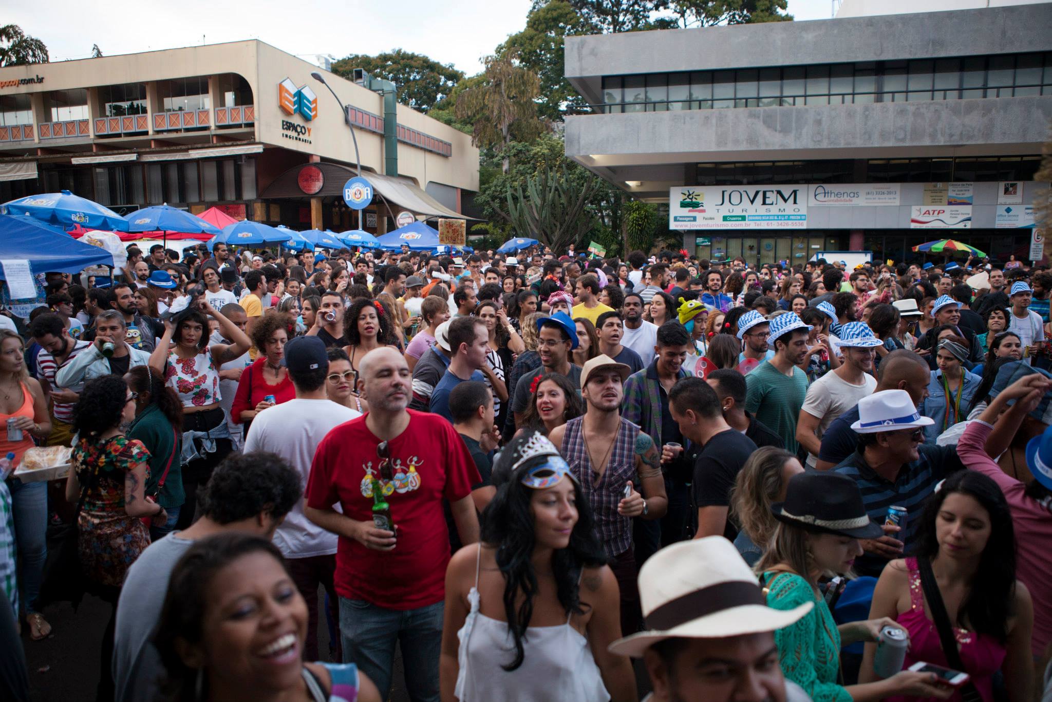 Coletivo Praça dos Prazeres confirma Gretchen para o Carnaval de Brasília