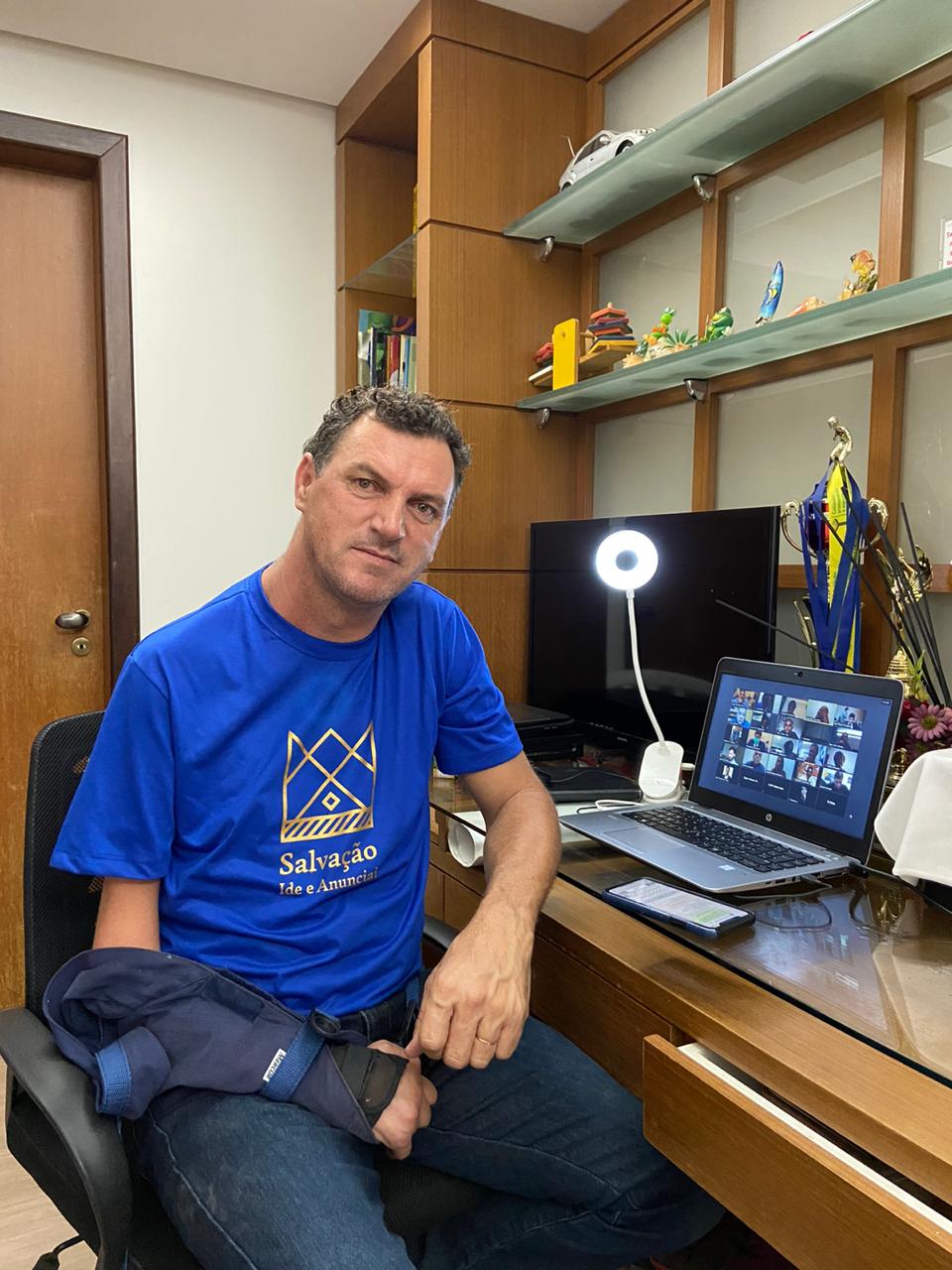 Deputado Iolando participa de votações na primeira Sessão Extraordinária Remota da CLDF