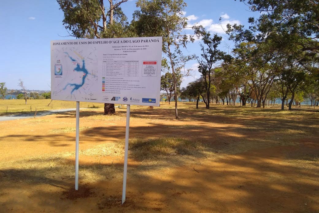 Iniciada a colocação das placas que identificam as zonas do Lago Paranoá