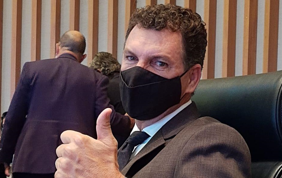 Deputado Iolando reafirmou em plenário sua luta em favor da vacinação ao público PCD