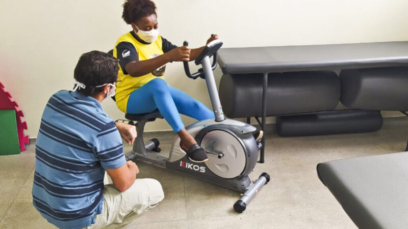 Mutirão de fisioterapia na Policlínica do Paranoá