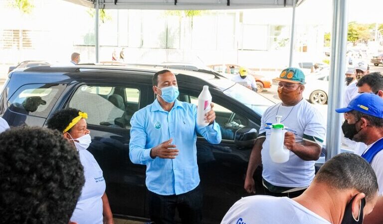 Primeiros flanelinhas concluem curso profissionalizante