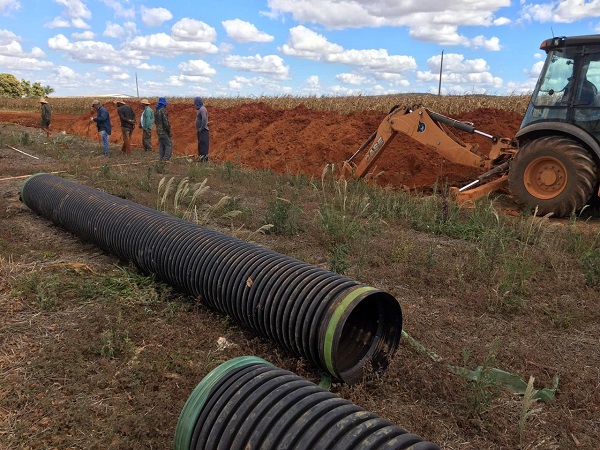 Mais uma etapa do Canal de Irrigação de Tabatinga é entregue a produtores