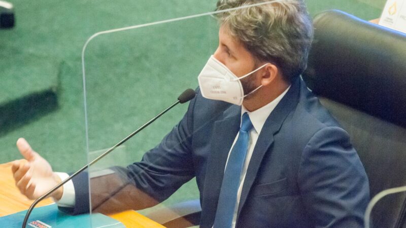 Leandro Grass cobra repasses do GDF às Obras Sociais Pavonianas