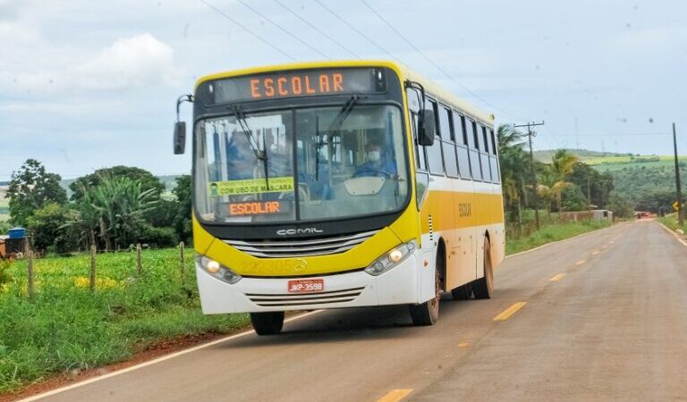 Caminho das Escolas leva 50 km de asfalto à área rural do DF