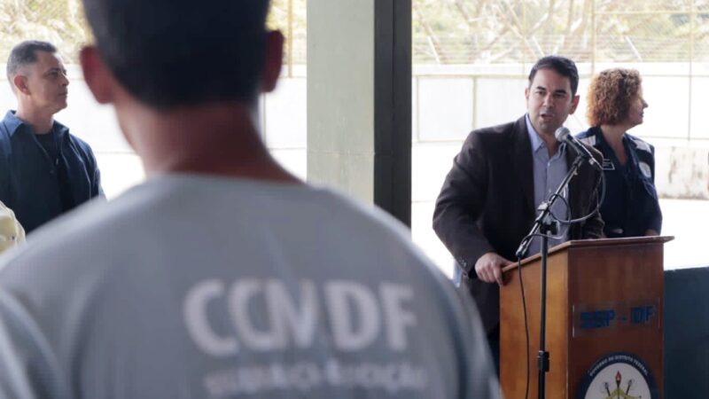 Gestores visitam escola de gestão compartilhada em Sobradinho