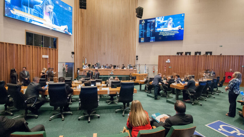 Aumento da margem consignada para 40% é aprovada em primeiro turno