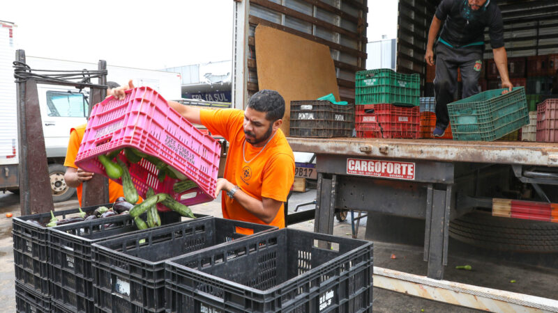 Alimentos doados pela Ceasa geram quase 640 mil refeições