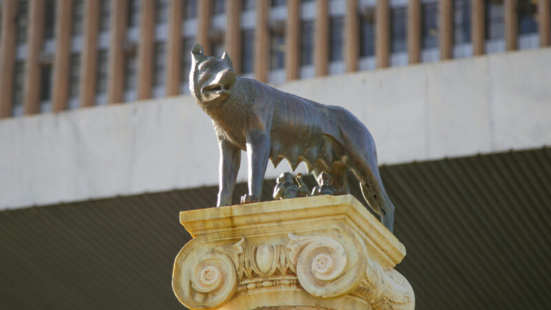Conheça a história de esculturas doadas a Brasília por outros países