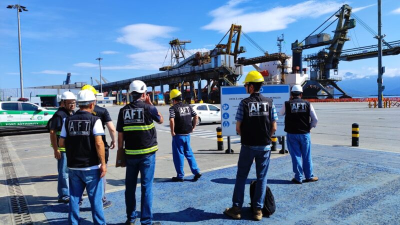 Mega operação busca irregularidades ligadas à segurança do trabalho no Porto de Paranaguá