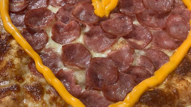 Pizzaria Kanoa em Ramos: Promove uma Deliciosa Surpresa para o Dia dos Namorados