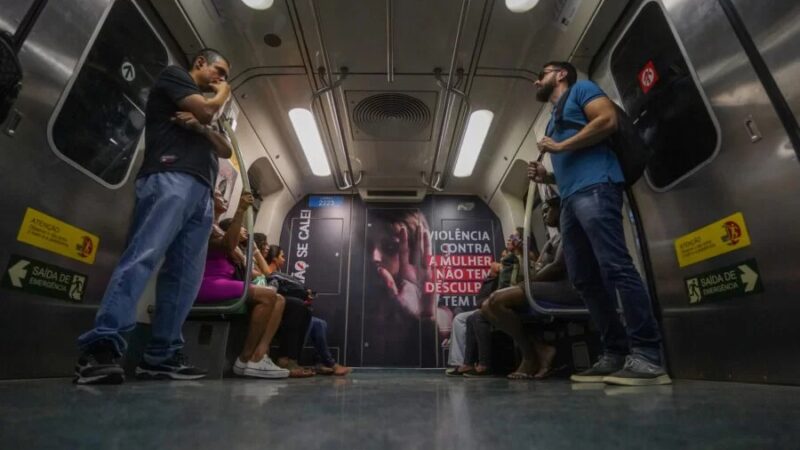 4ª edição do “Mulher, Não se Cale!” volta às estações de Metrô do DF com ações contra a violência de gênero